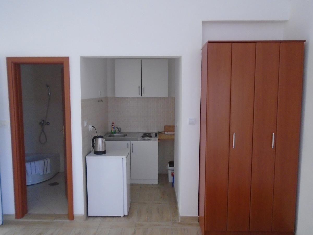 Apartments Kanli Kula Херцег-Новий Екстер'єр фото